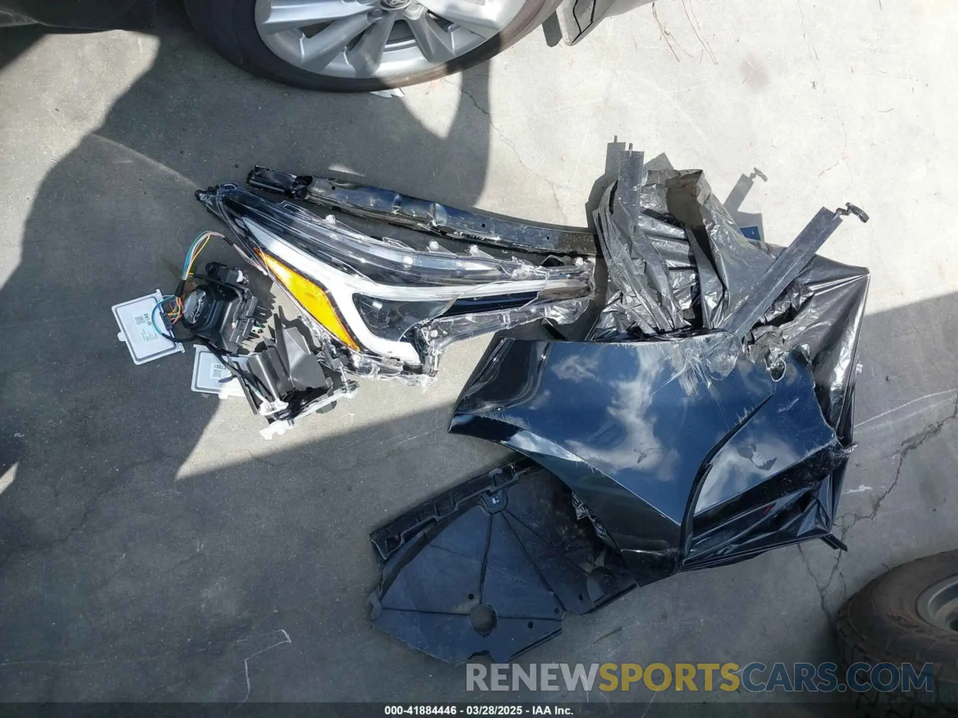 12 fotografías del automóvil dañado JTDBCMFE6S3078133 TOYOTA COROLLA 2025