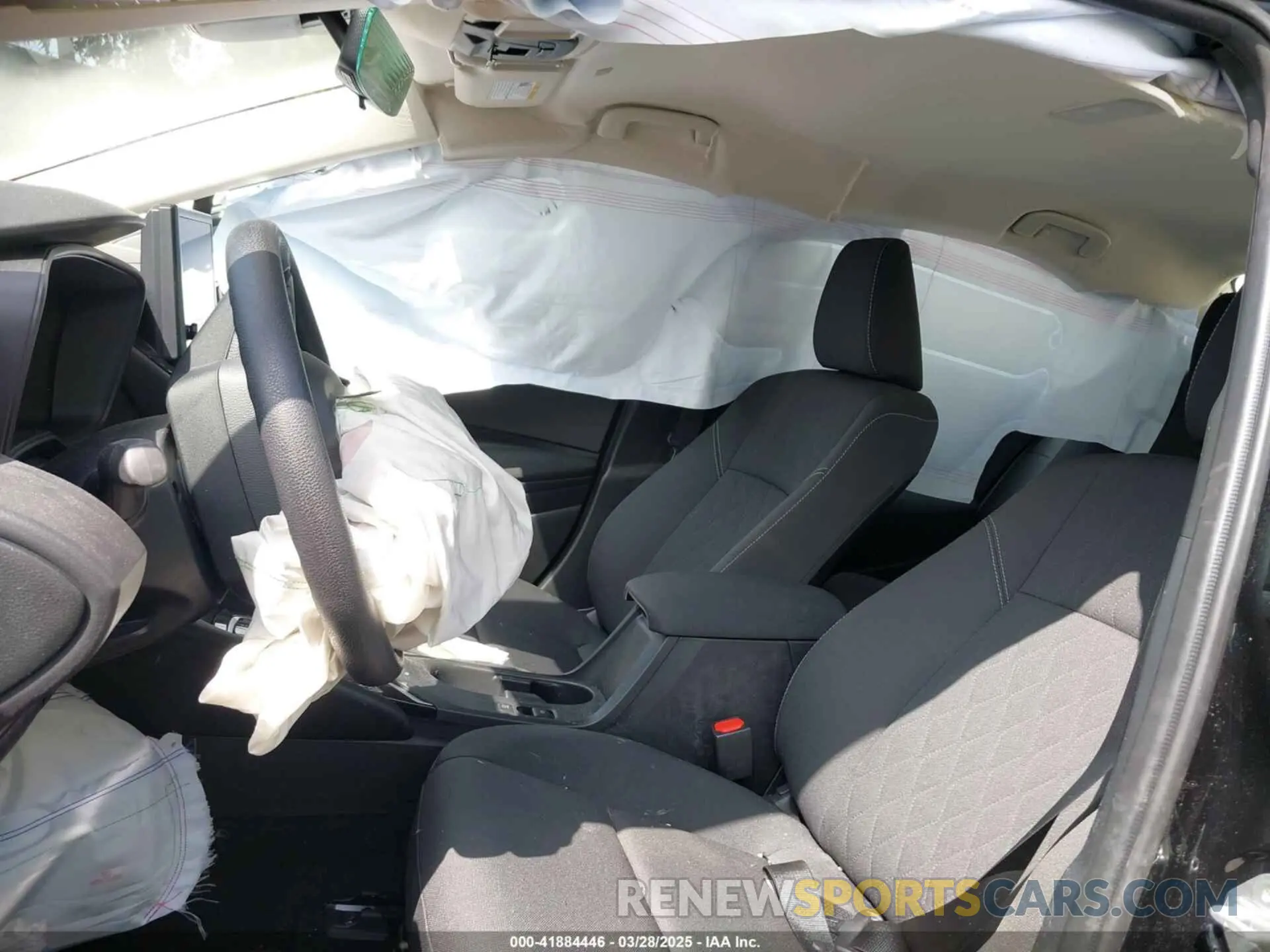 21 fotografías del automóvil dañado JTDBCMFE6S3078133 TOYOTA COROLLA 2025