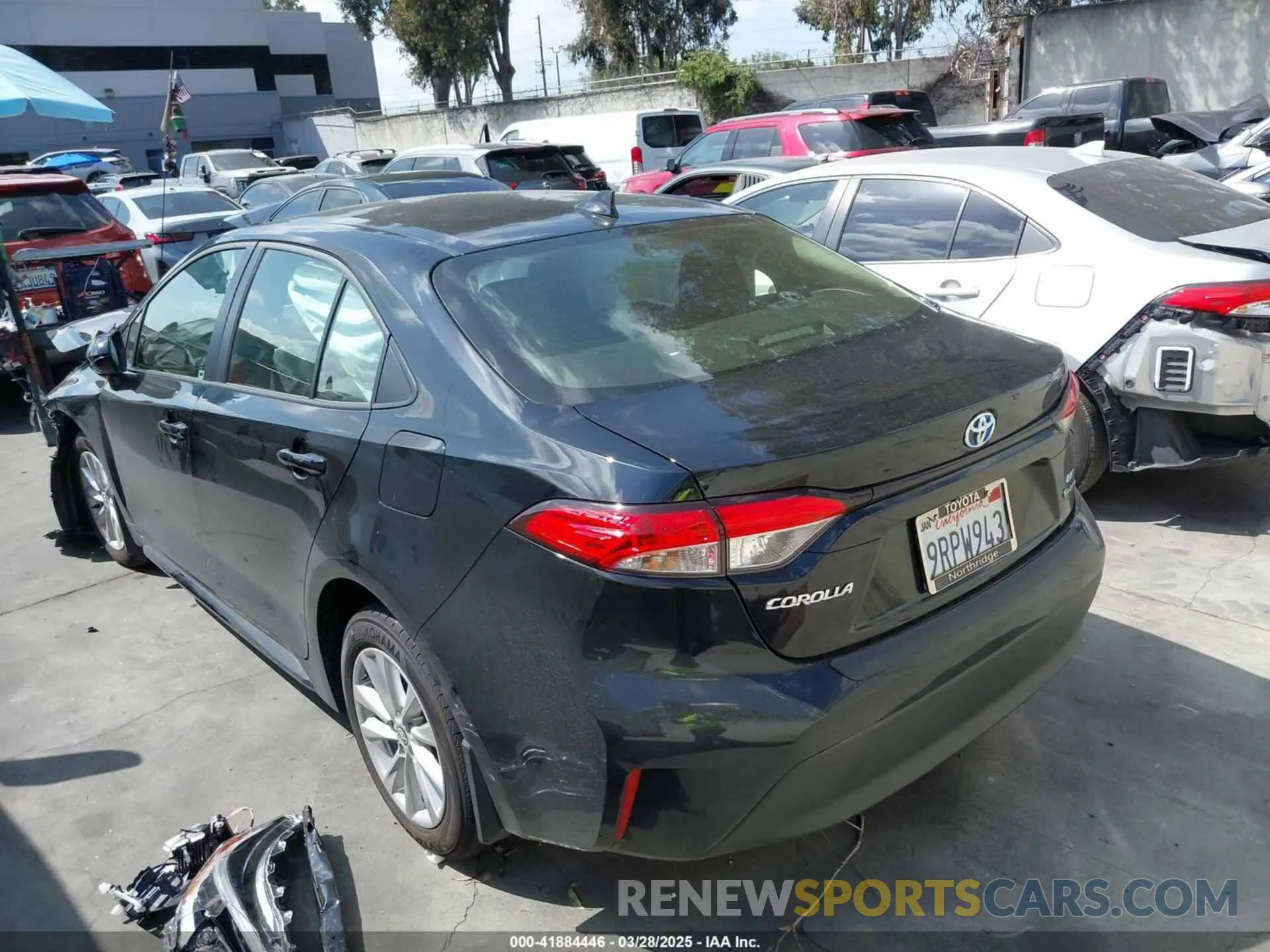 3 fotografías del automóvil dañado JTDBCMFE6S3078133 TOYOTA COROLLA 2025