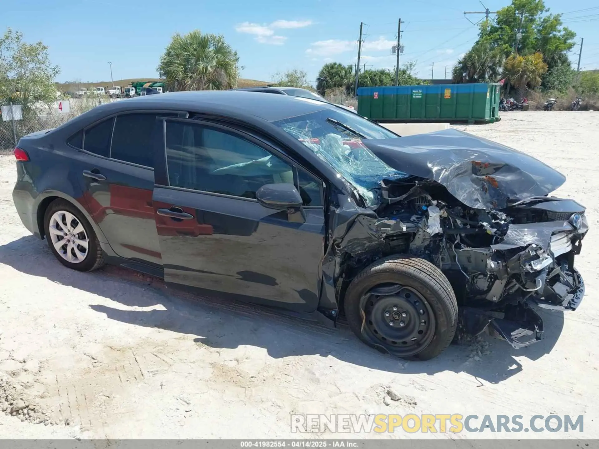 13 fotografías del automóvil dañado JTDBCMFE6S3081209 TOYOTA COROLLA 2025