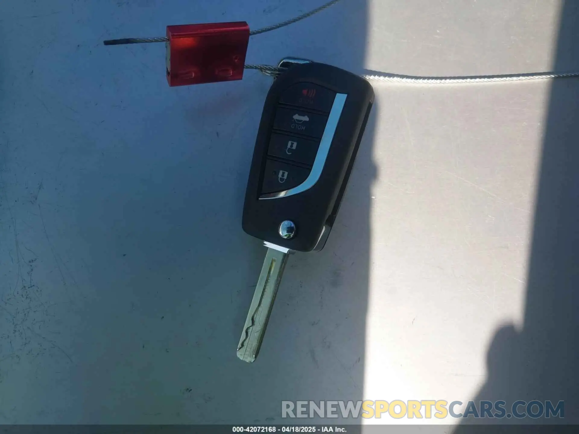 11 fotografías del automóvil dañado JTDBCMFE7S3084913 TOYOTA COROLLA 2025