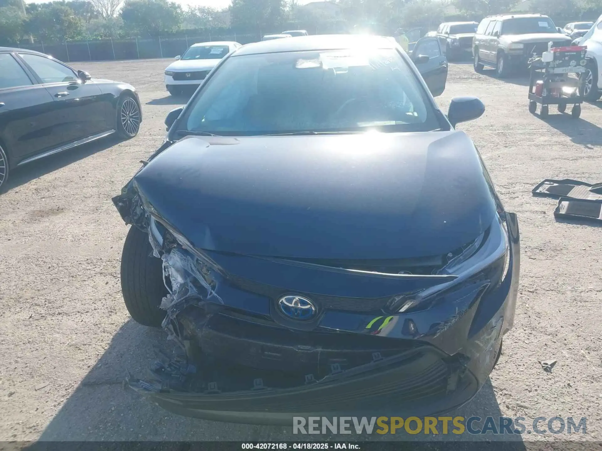 12 fotografías del automóvil dañado JTDBCMFE7S3084913 TOYOTA COROLLA 2025