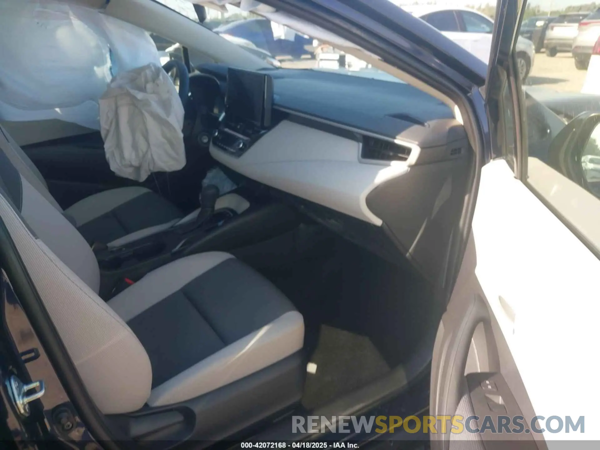 5 fotografías del automóvil dañado JTDBCMFE7S3084913 TOYOTA COROLLA 2025