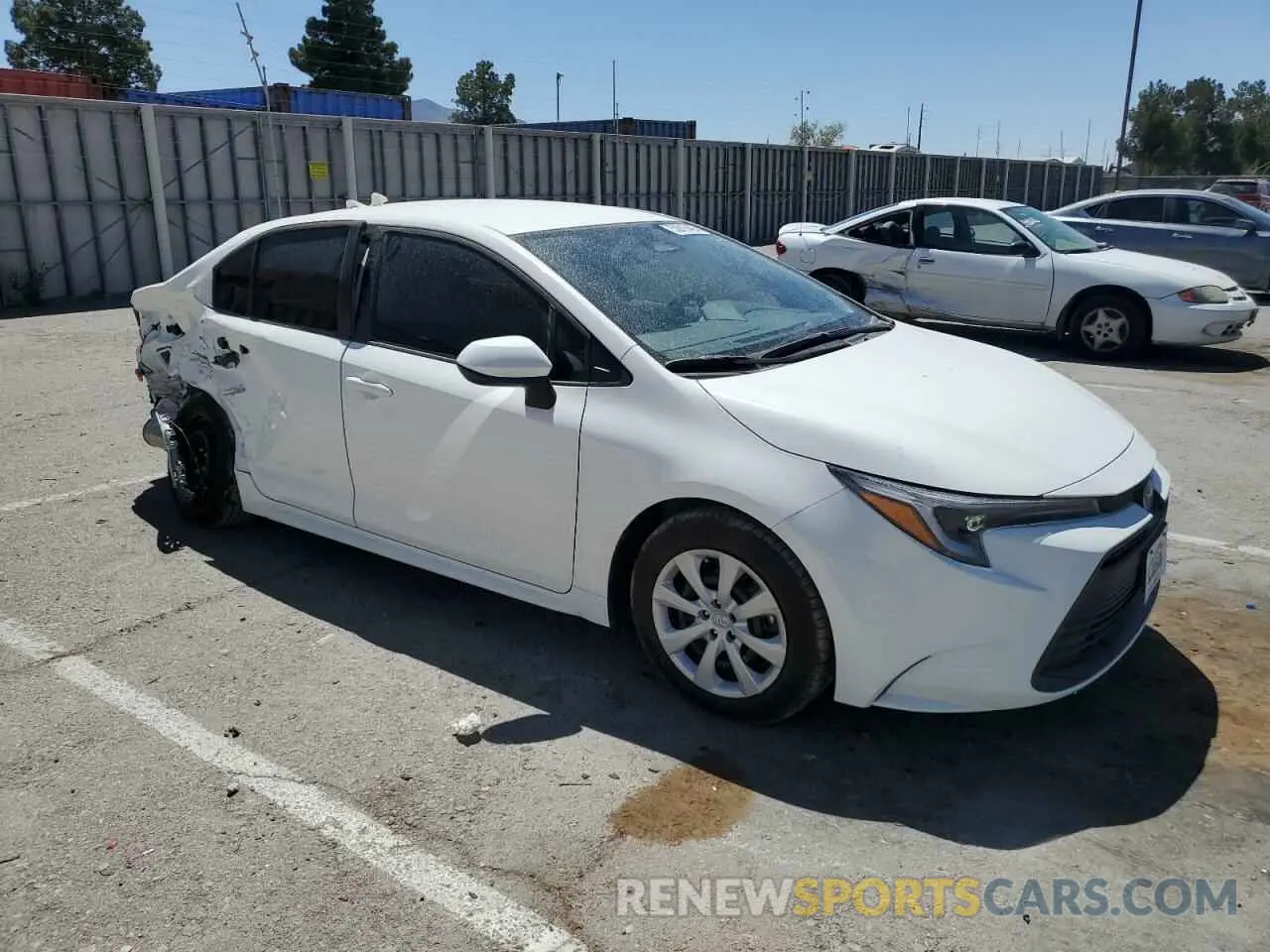 4 fotografías del automóvil dañado JTDBCMFE8SJ041662 TOYOTA COROLLA 2025