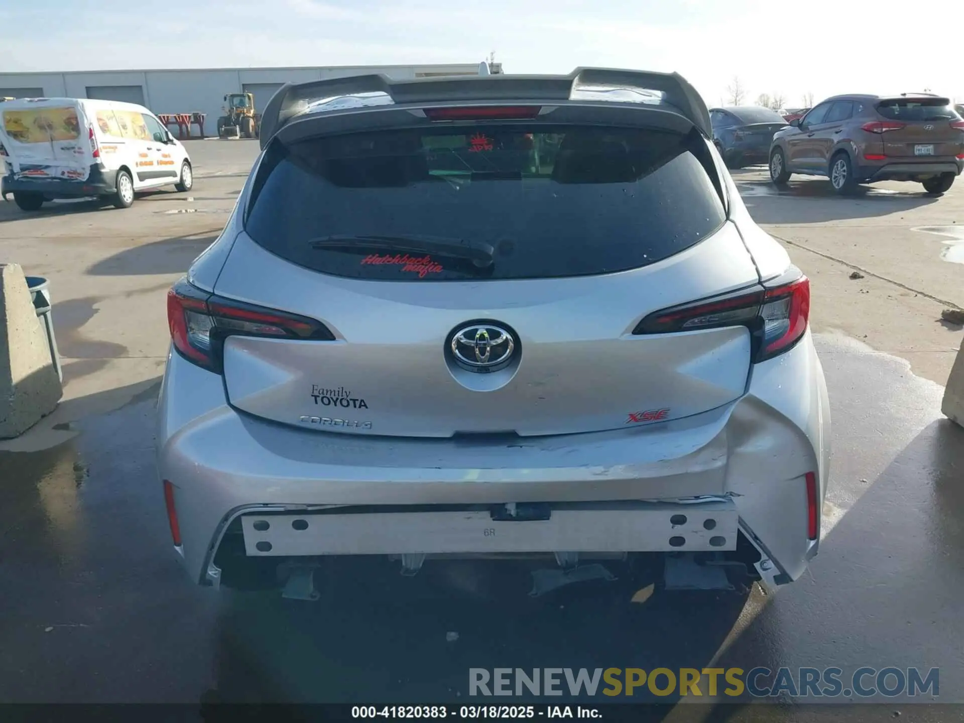 15 fotografías del automóvil dañado JTNC4MBEXS3242177 TOYOTA COROLLA 2025