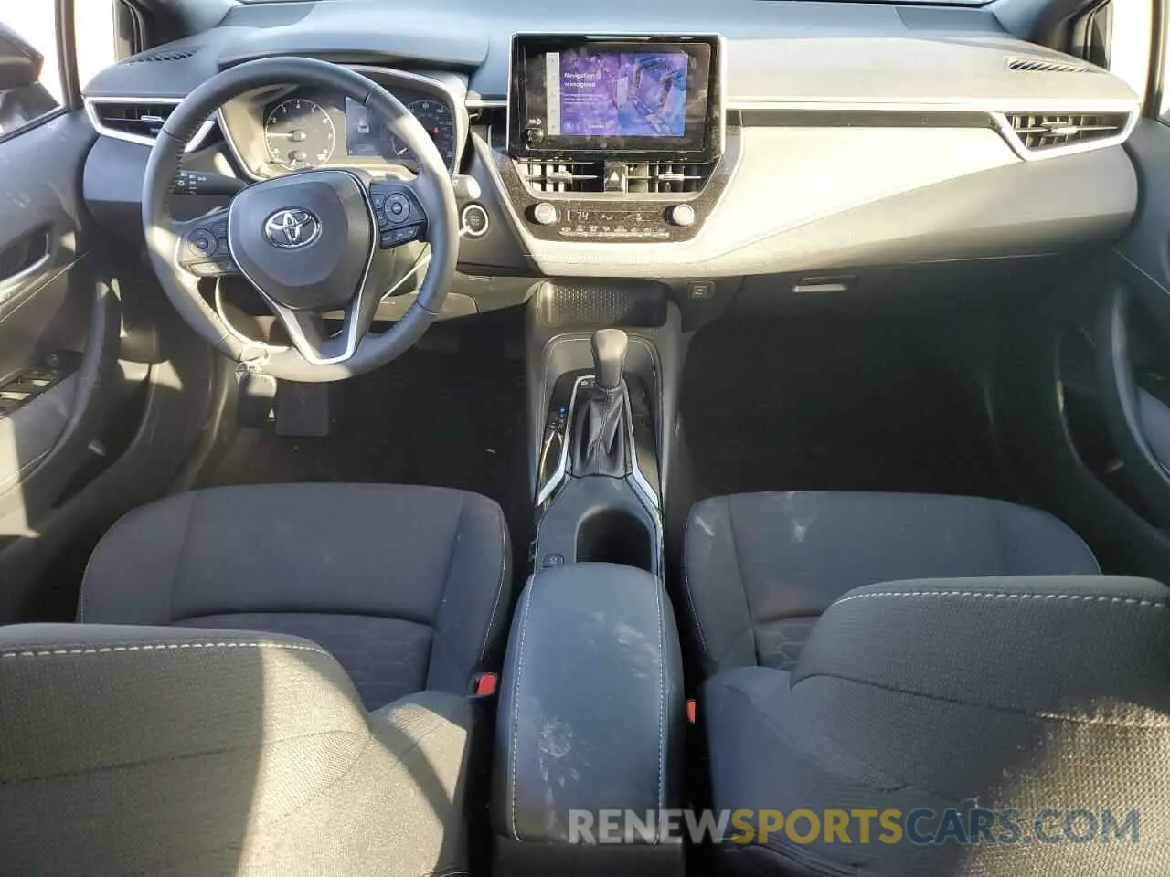 8 fotografías del automóvil dañado JTND4MBE6S3233755 TOYOTA COROLLA 2025