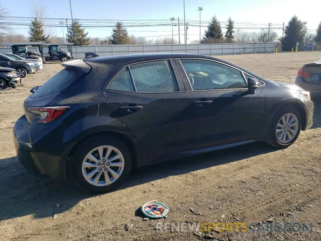 3 fotografías del automóvil dañado JTND4MBE6S3241127 TOYOTA COROLLA 2025