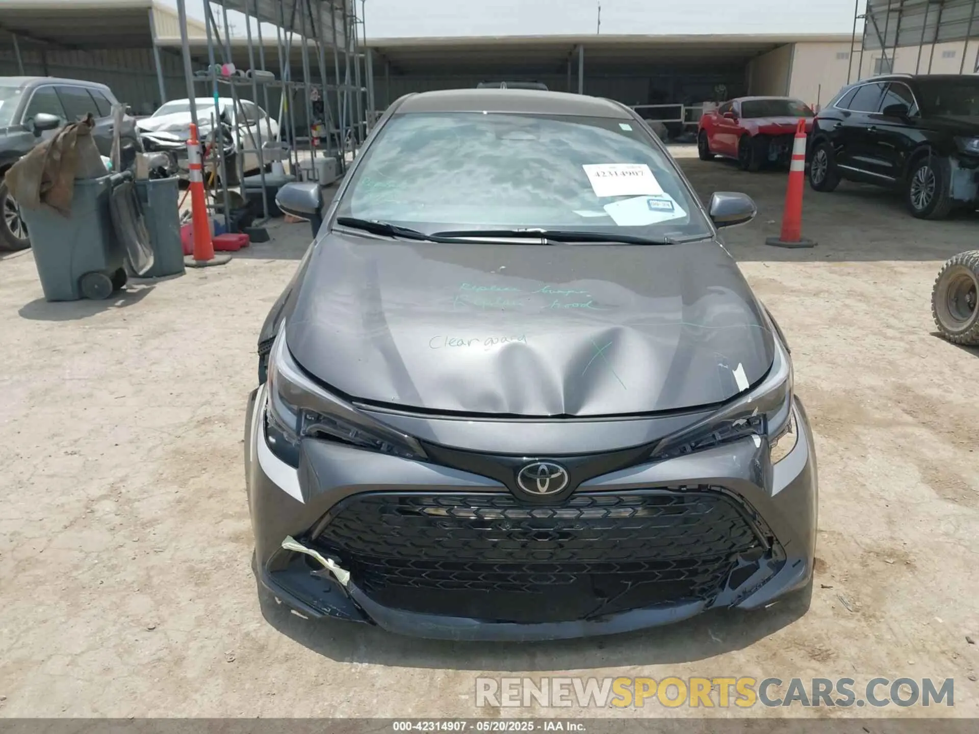 12 fotografías del automóvil dañado JTND4MBE6S3241970 TOYOTA COROLLA 2025