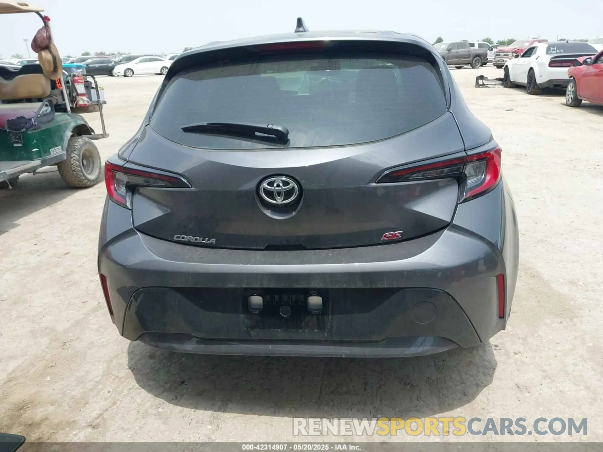 16 fotografías del automóvil dañado JTND4MBE6S3241970 TOYOTA COROLLA 2025