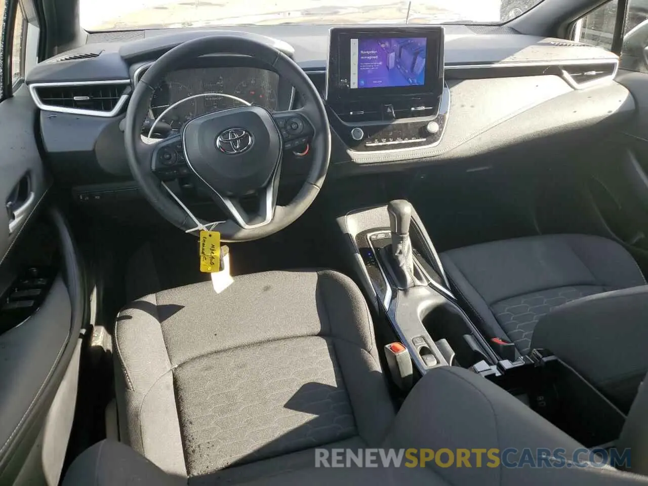 8 fotografías del automóvil dañado JTND4MBEXS3233550 TOYOTA COROLLA 2025