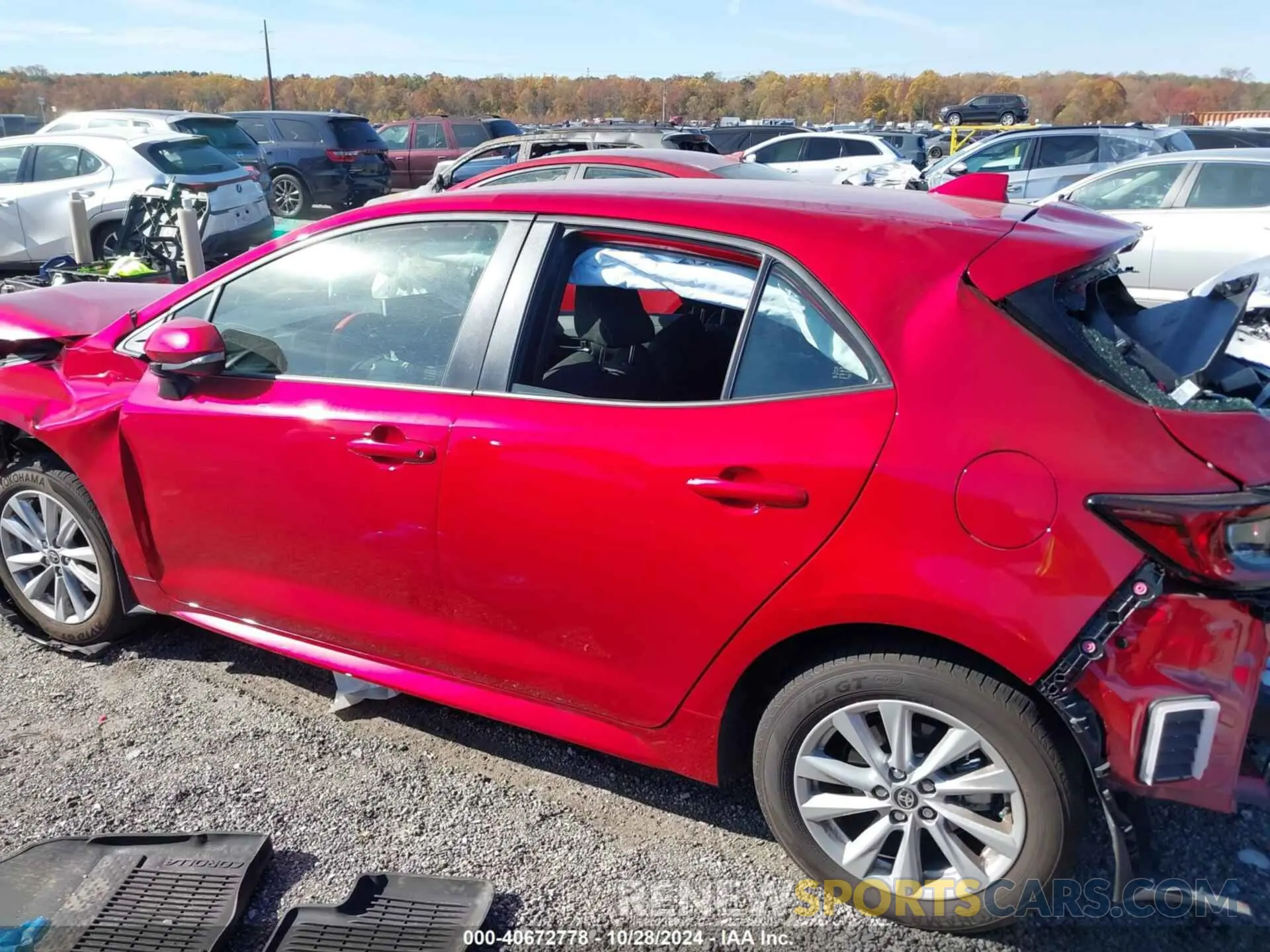14 fotografías del automóvil dañado JTND4MBEXS3234262 TOYOTA COROLLA 2025