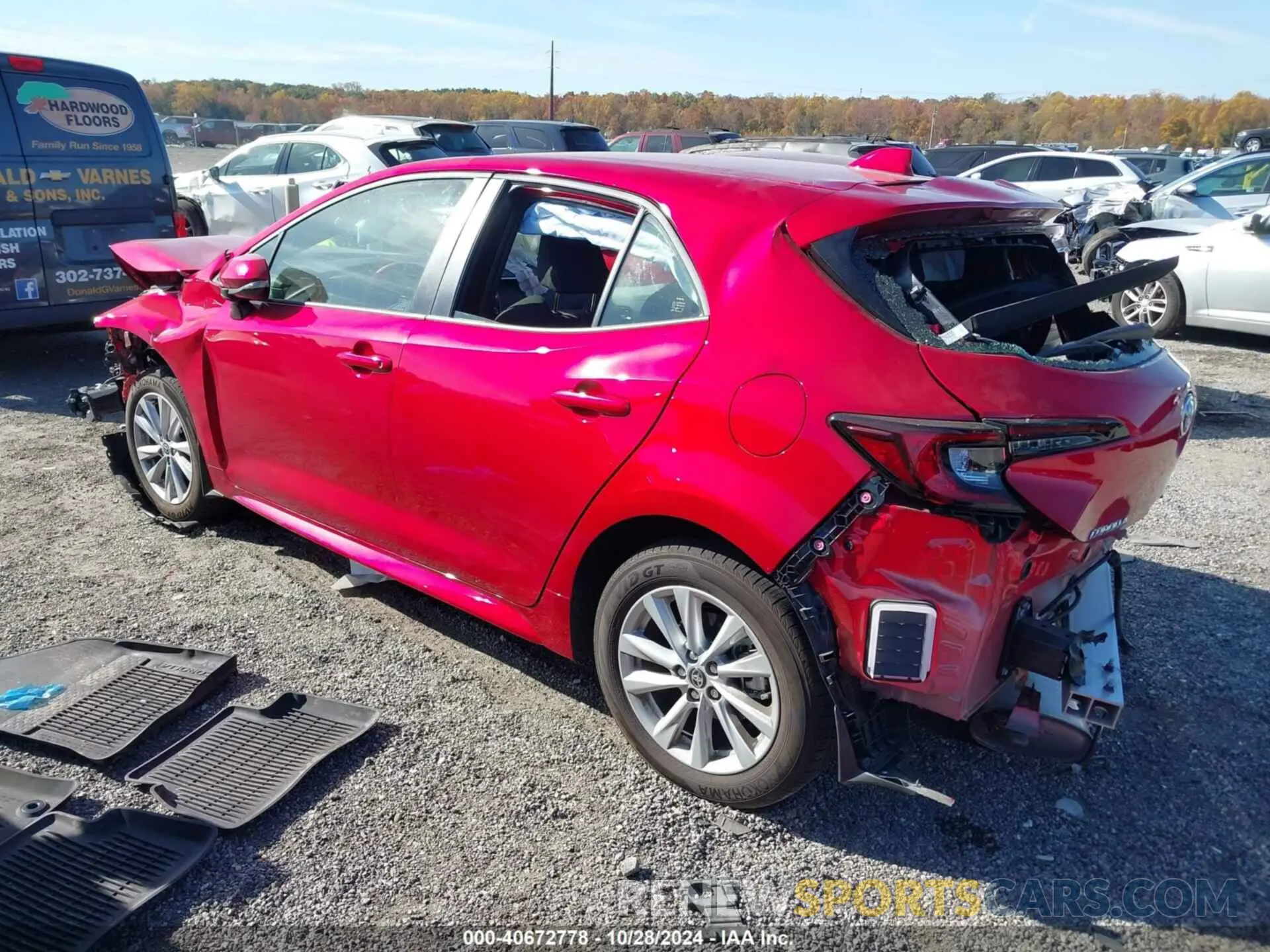 3 fotografías del automóvil dañado JTND4MBEXS3234262 TOYOTA COROLLA 2025