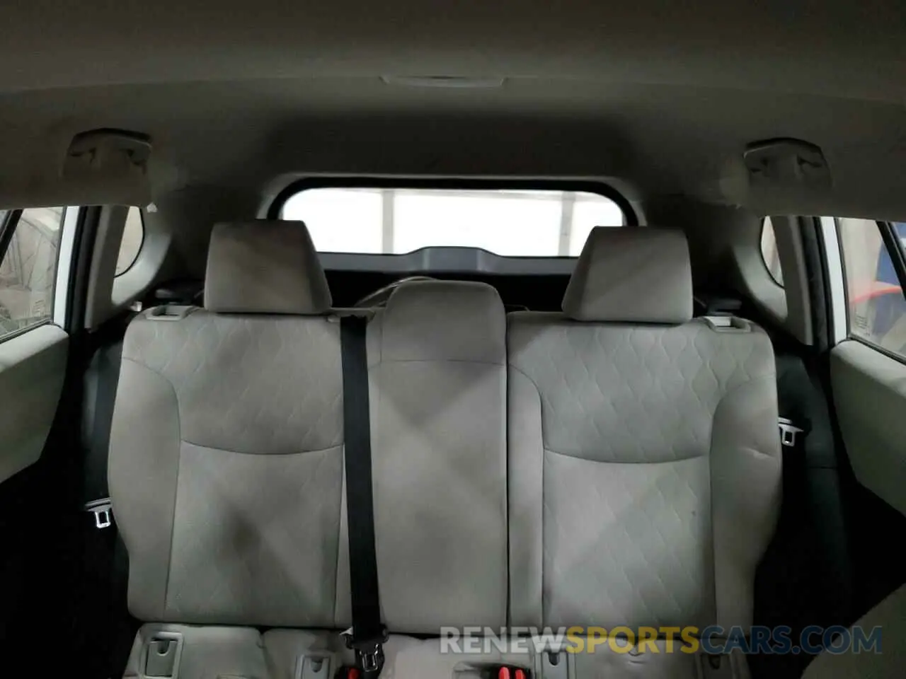 10 fotografías del automóvil dañado 7MUAAABG4NV040321 TOYOTA COROLLA CR 2022