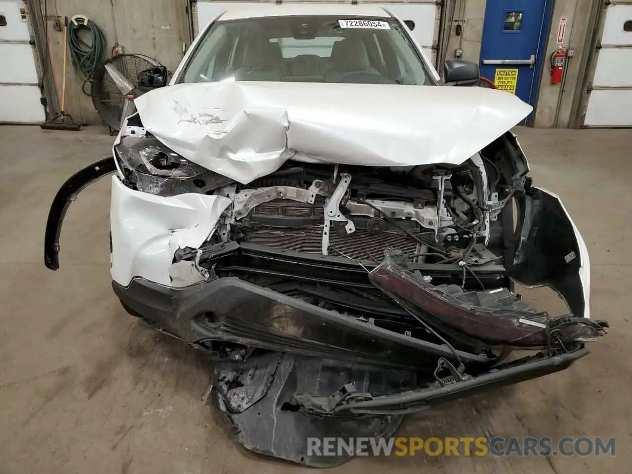 5 fotografías del automóvil dañado 7MUAAABG4NV040321 TOYOTA COROLLA CR 2022