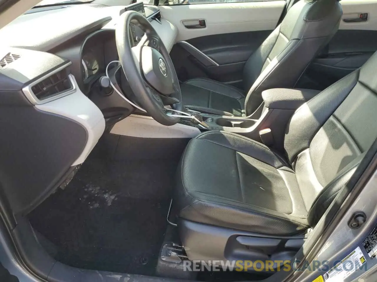 7 fotografías del automóvil dañado 7MUAAABG8NV018256 TOYOTA COROLLA CR 2022