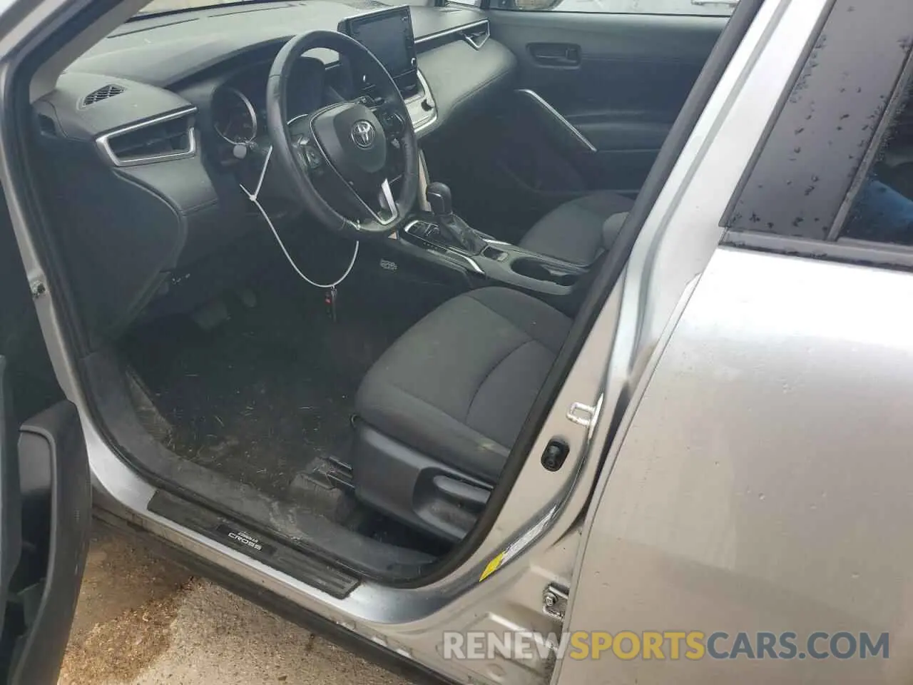 7 fotografías del automóvil dañado 7MUBAAAG3NV027601 TOYOTA COROLLA CR 2022