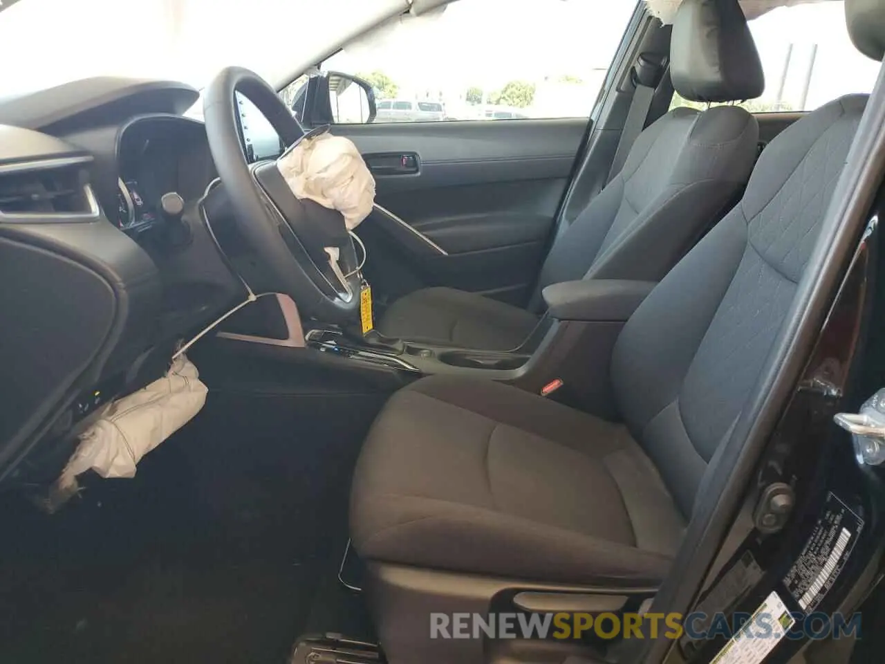 7 fotografías del automóvil dañado 7MUBAAAG9NV004565 TOYOTA COROLLA CR 2022