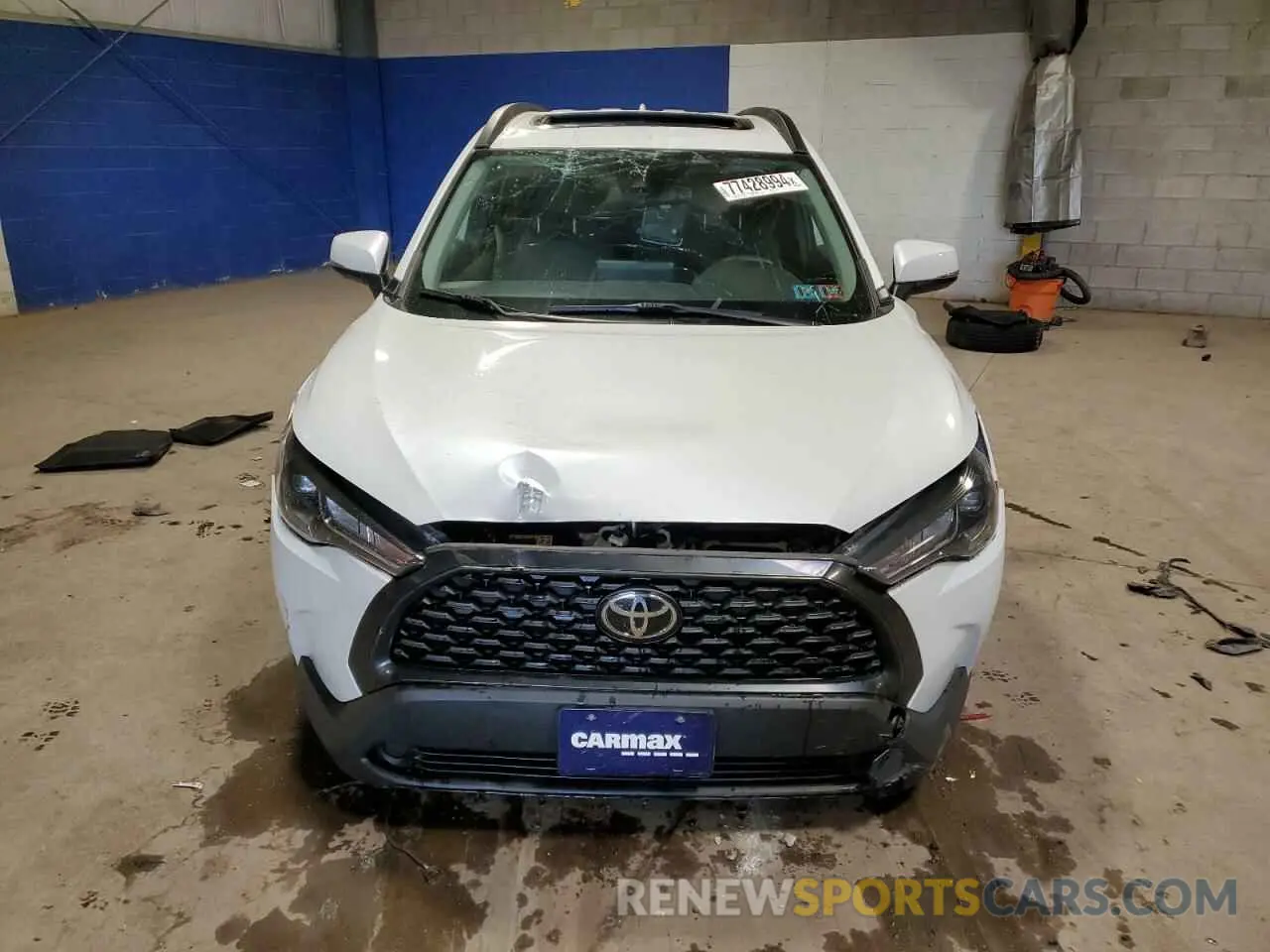 5 fotografías del automóvil dañado 7MUBAABG2NV002428 TOYOTA COROLLA CR 2022