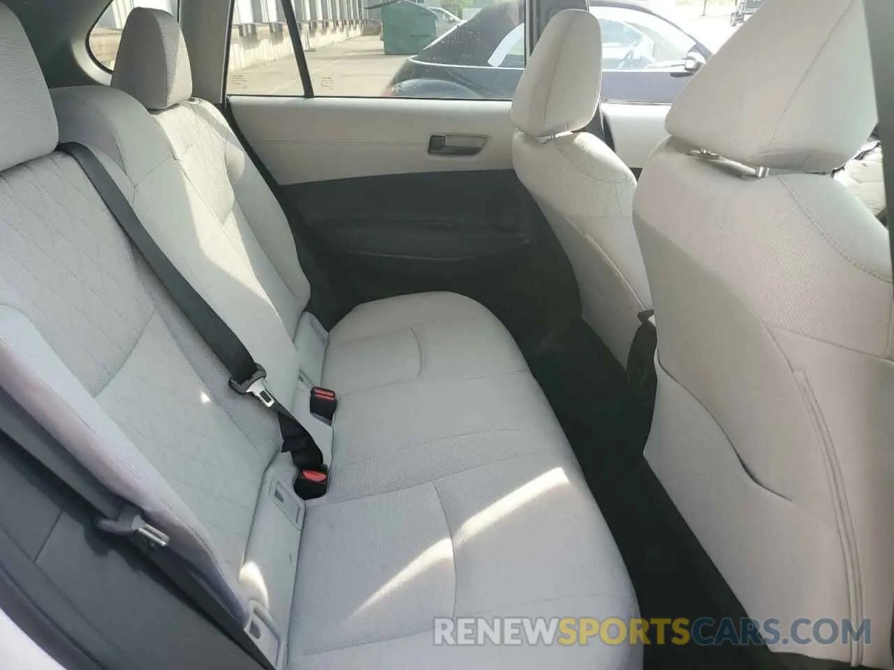 11 fotografías del automóvil dañado 7MUCAAAG0NV034364 TOYOTA COROLLA CR 2022