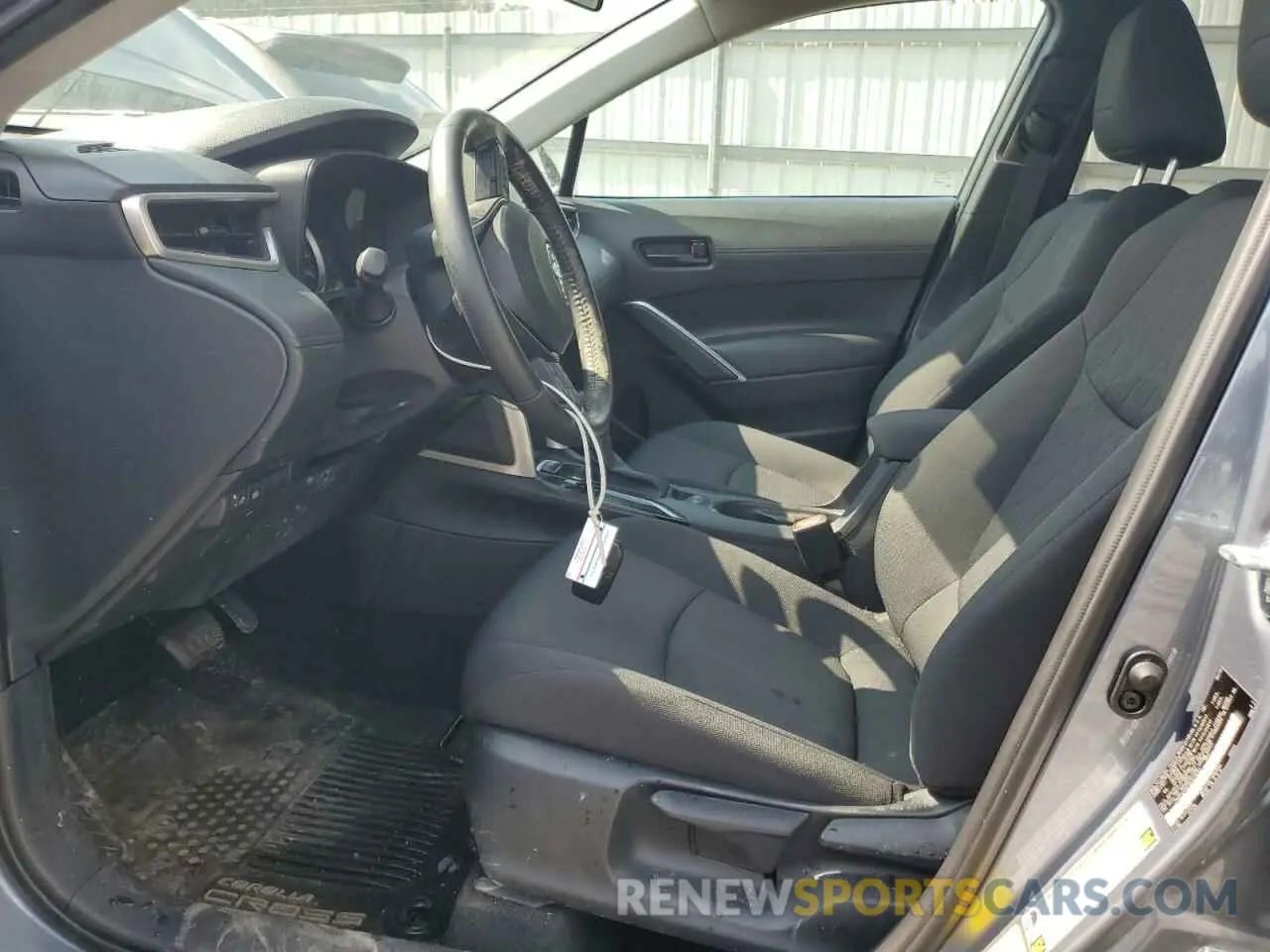 7 fotografías del automóvil dañado 7MUCAAAG1NV019209 TOYOTA COROLLA CR 2022