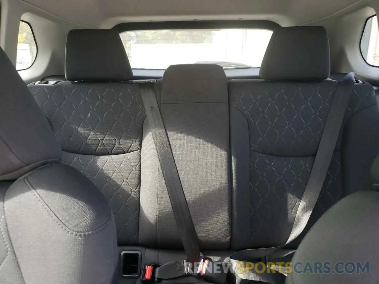 10 fotografías del automóvil dañado 7MUCAAAG1NV023339 TOYOTA COROLLA CR 2022
