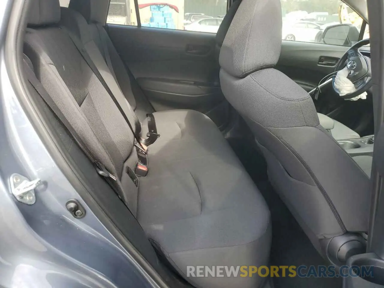 11 fotografías del automóvil dañado 7MUCAAAG1NV023339 TOYOTA COROLLA CR 2022
