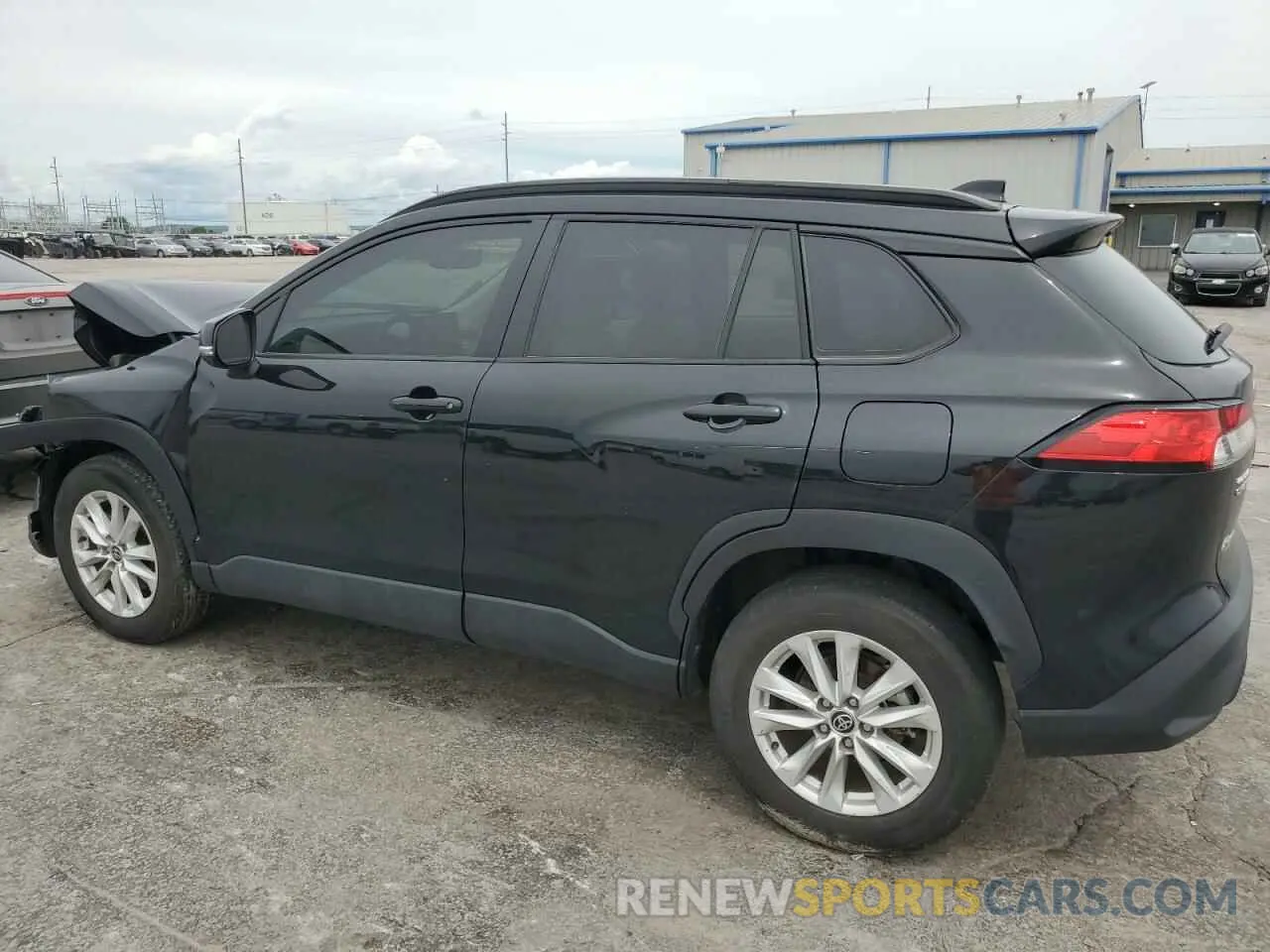 2 fotografías del automóvil dañado 7MUCAAAG5NV025028 TOYOTA COROLLA CR 2022