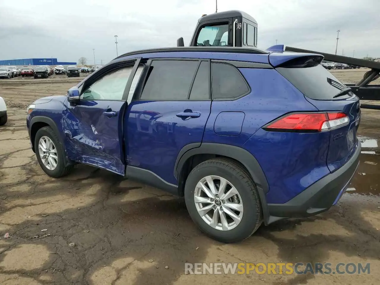 2 fotografías del automóvil dañado 7MUCAABG0NV039319 TOYOTA COROLLA CR 2022