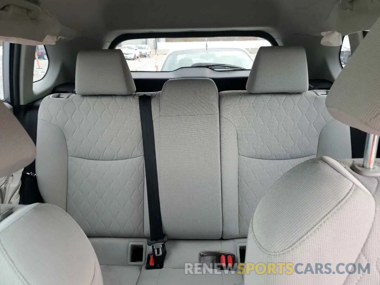 10 fotografías del automóvil dañado 7MUCAABG2NV010419 TOYOTA COROLLA CR 2022