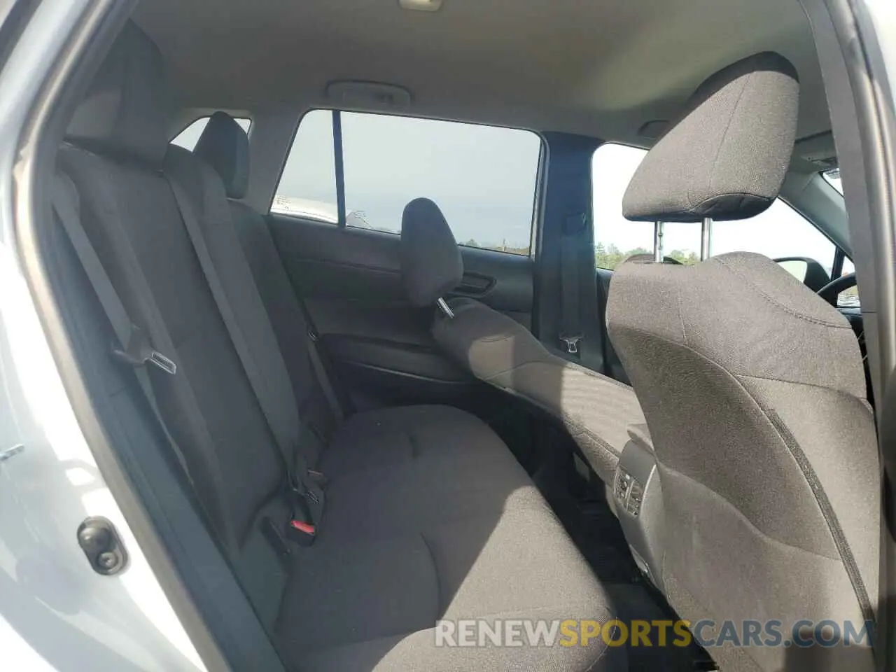 11 fotografías del automóvil dañado 7MUCAABG5NV006106 TOYOTA COROLLA CR 2022
