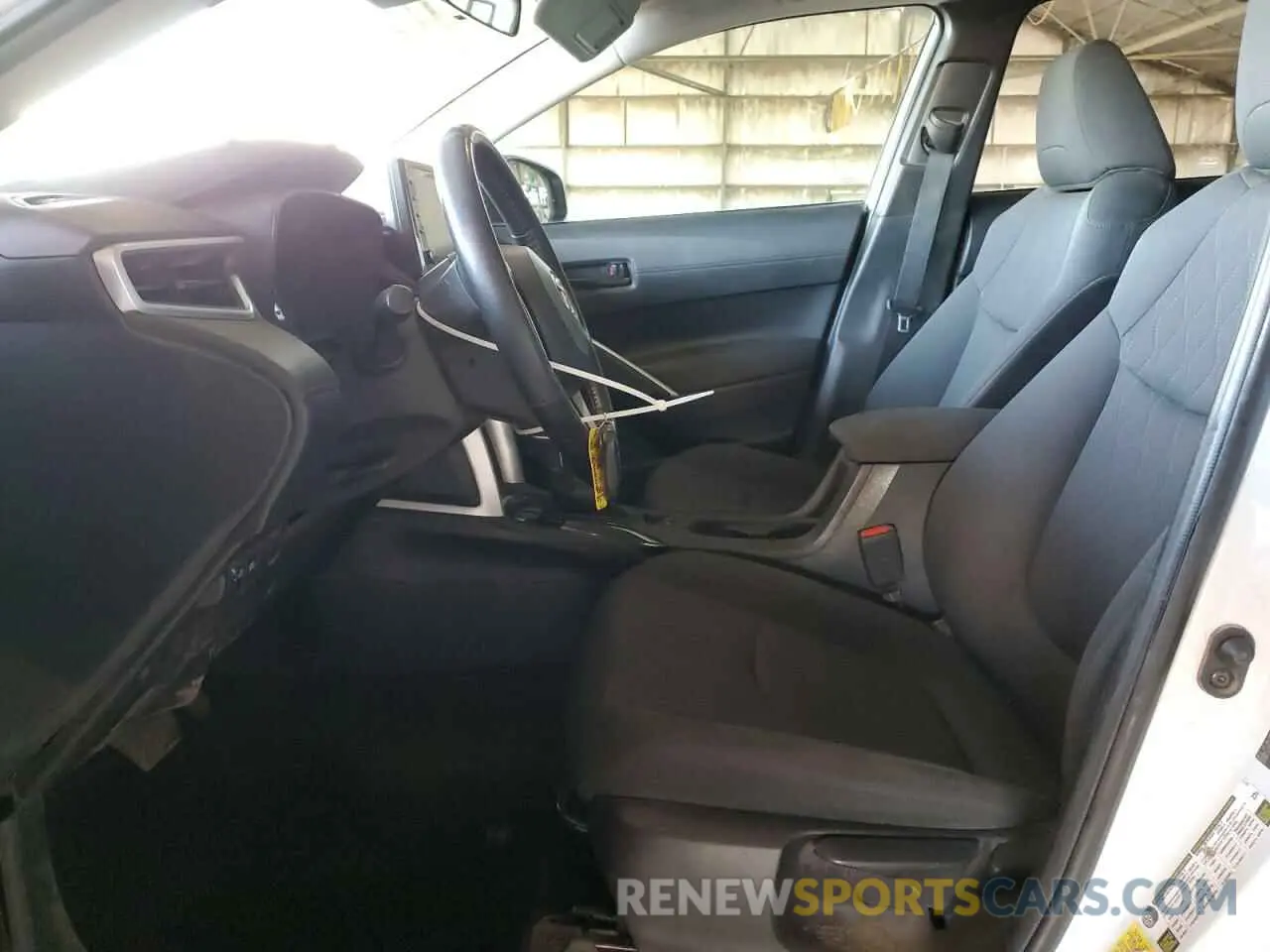 7 fotografías del automóvil dañado 7MUCAABG6NV022461 TOYOTA COROLLA CR 2022