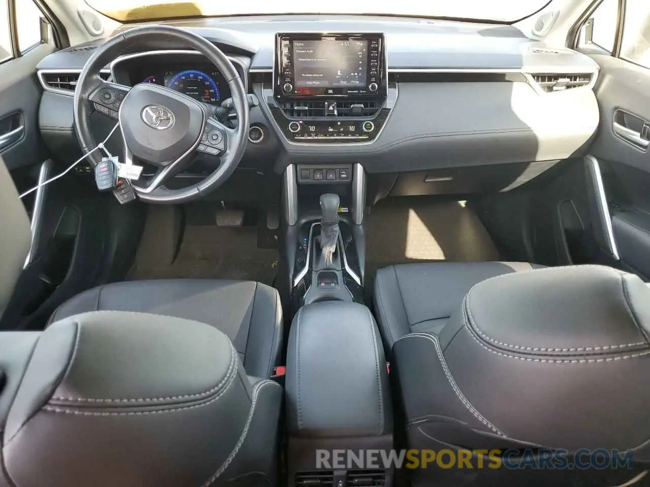8 fotografías del automóvil dañado 7MUDAAAG0NV030559 TOYOTA COROLLA CR 2022