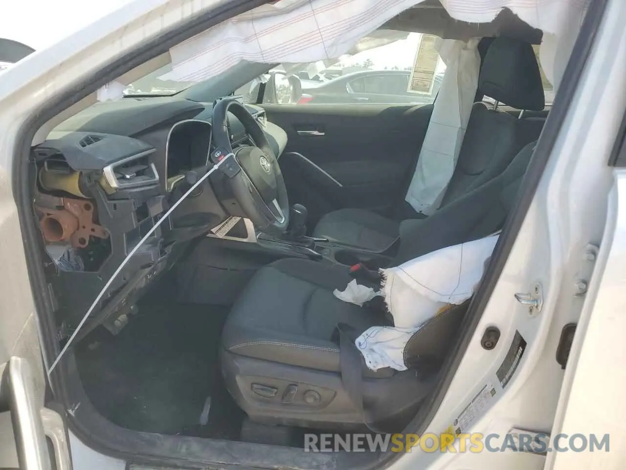 7 fotografías del automóvil dañado 7MUDAAAG2NV013763 TOYOTA COROLLA CR 2022