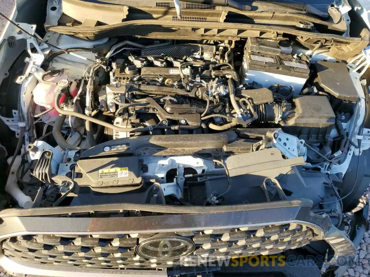 11 fotografías del automóvil dañado 7MUDAAAG6NV004130 TOYOTA COROLLA CR 2022
