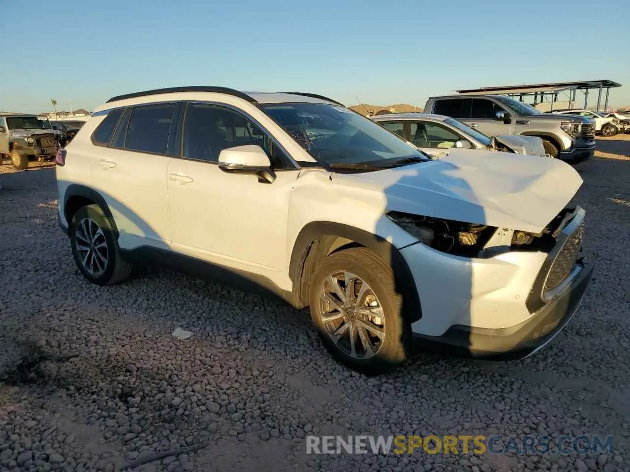 4 fotografías del automóvil dañado 7MUDAAAG6NV004130 TOYOTA COROLLA CR 2022