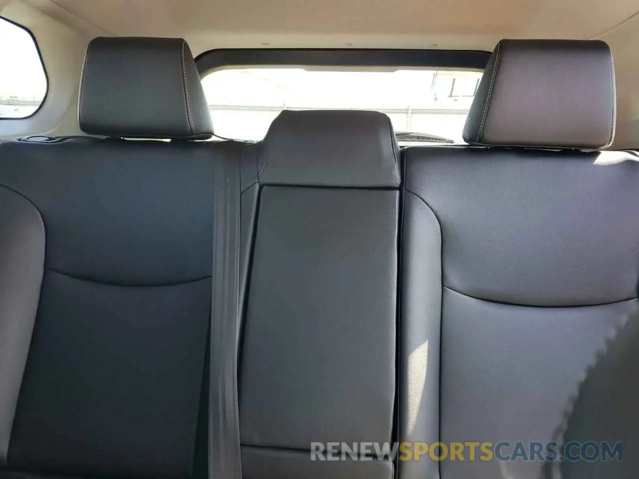 10 fotografías del automóvil dañado 7MUDAABG3NV006450 TOYOTA COROLLA CR 2022