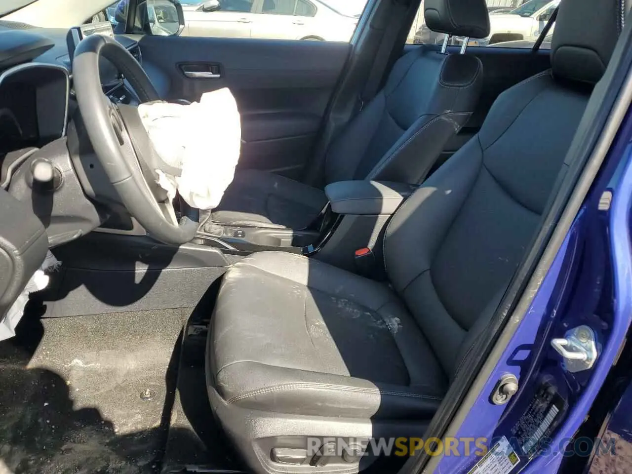 7 fotografías del automóvil dañado 7MUDAABG3NV006450 TOYOTA COROLLA CR 2022
