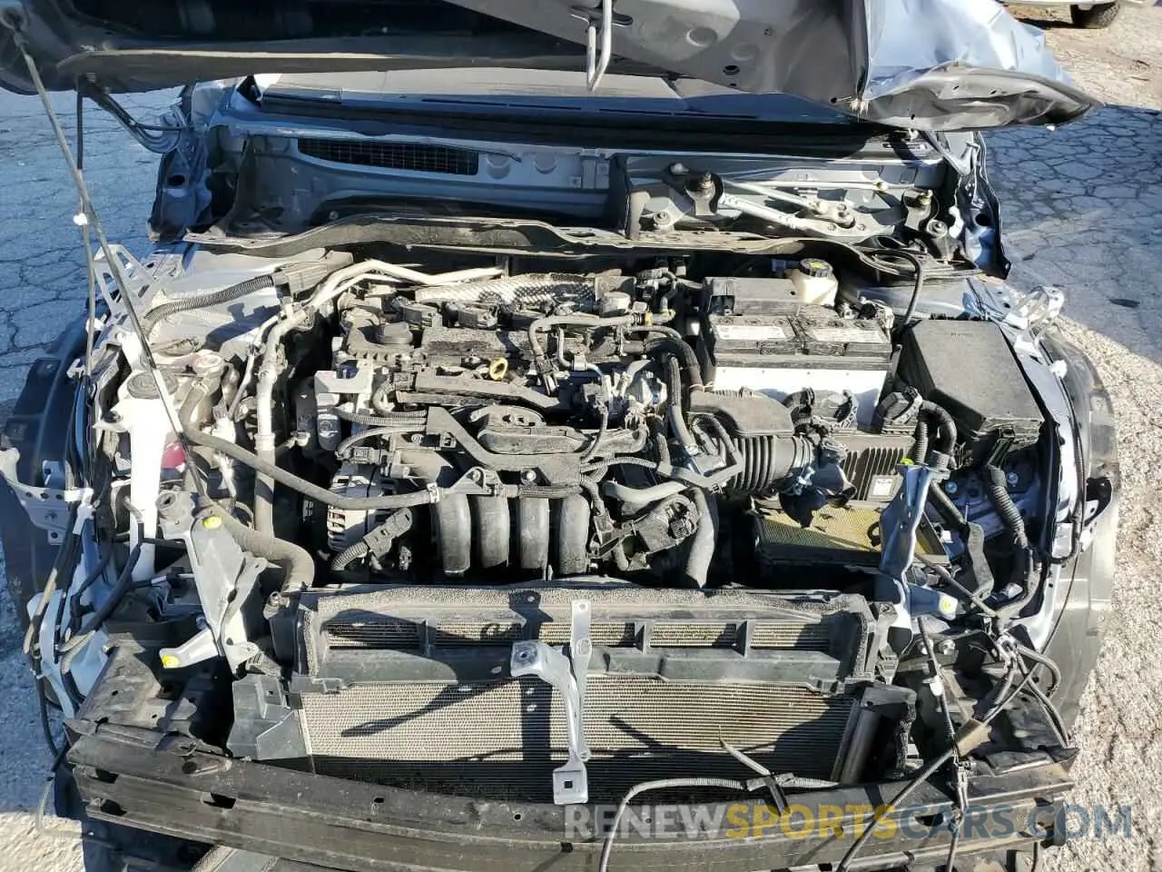 12 fotografías del automóvil dañado 7MUDAABG4NV039585 TOYOTA COROLLA CR 2022