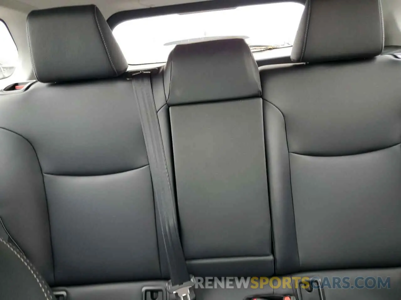 10 fotografías del automóvil dañado 7MUDAABG6NV006829 TOYOTA COROLLA CR 2022