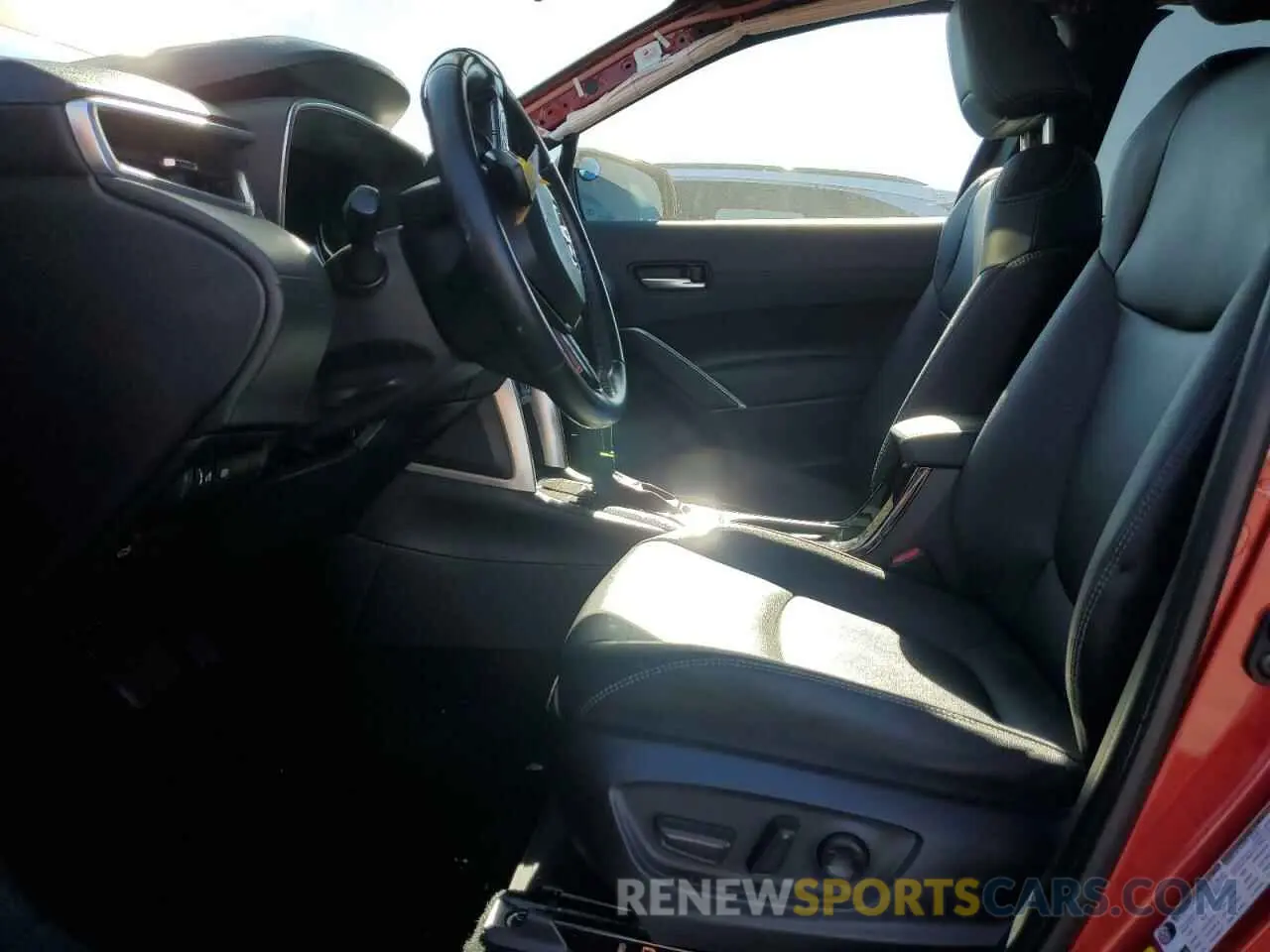 7 fotografías del automóvil dañado 7MUDAABG9NV024564 TOYOTA COROLLA CR 2022