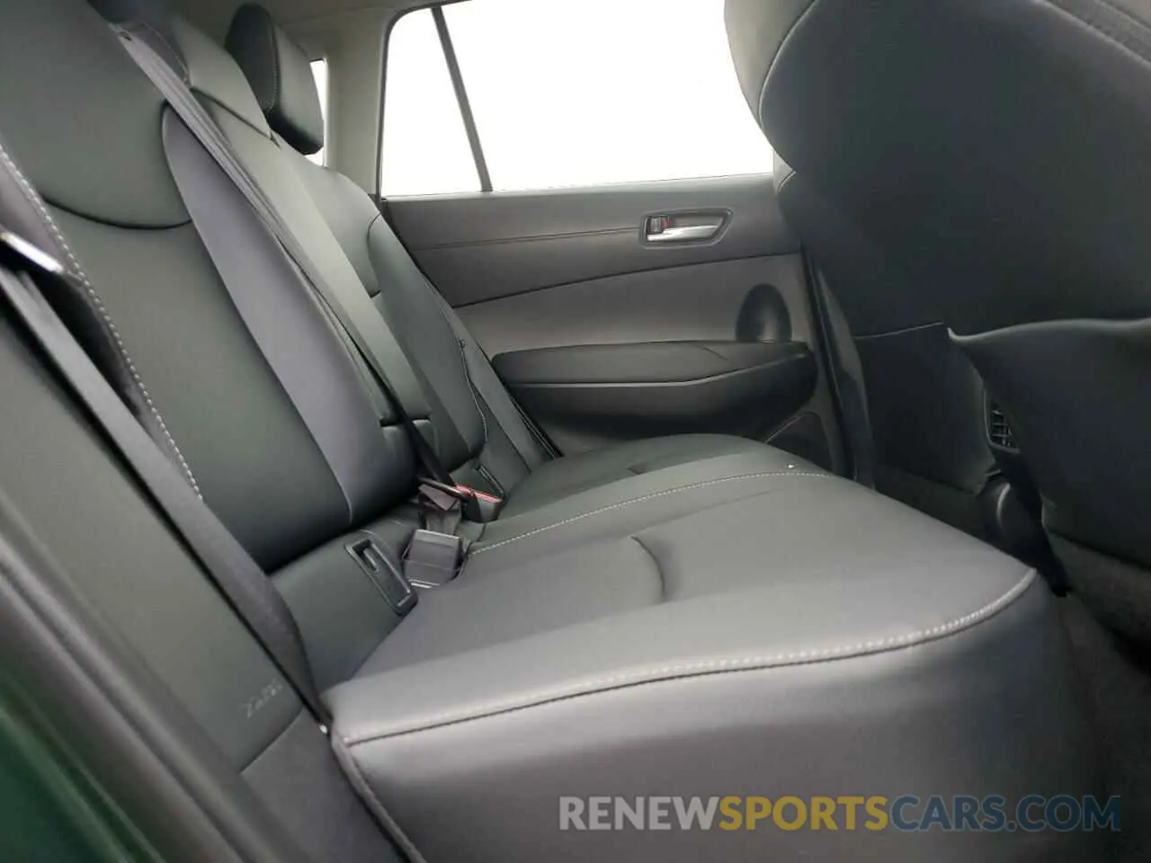 12 fotografías del automóvil dañado 7MUEAABG0NV008256 TOYOTA COROLLA CR 2022