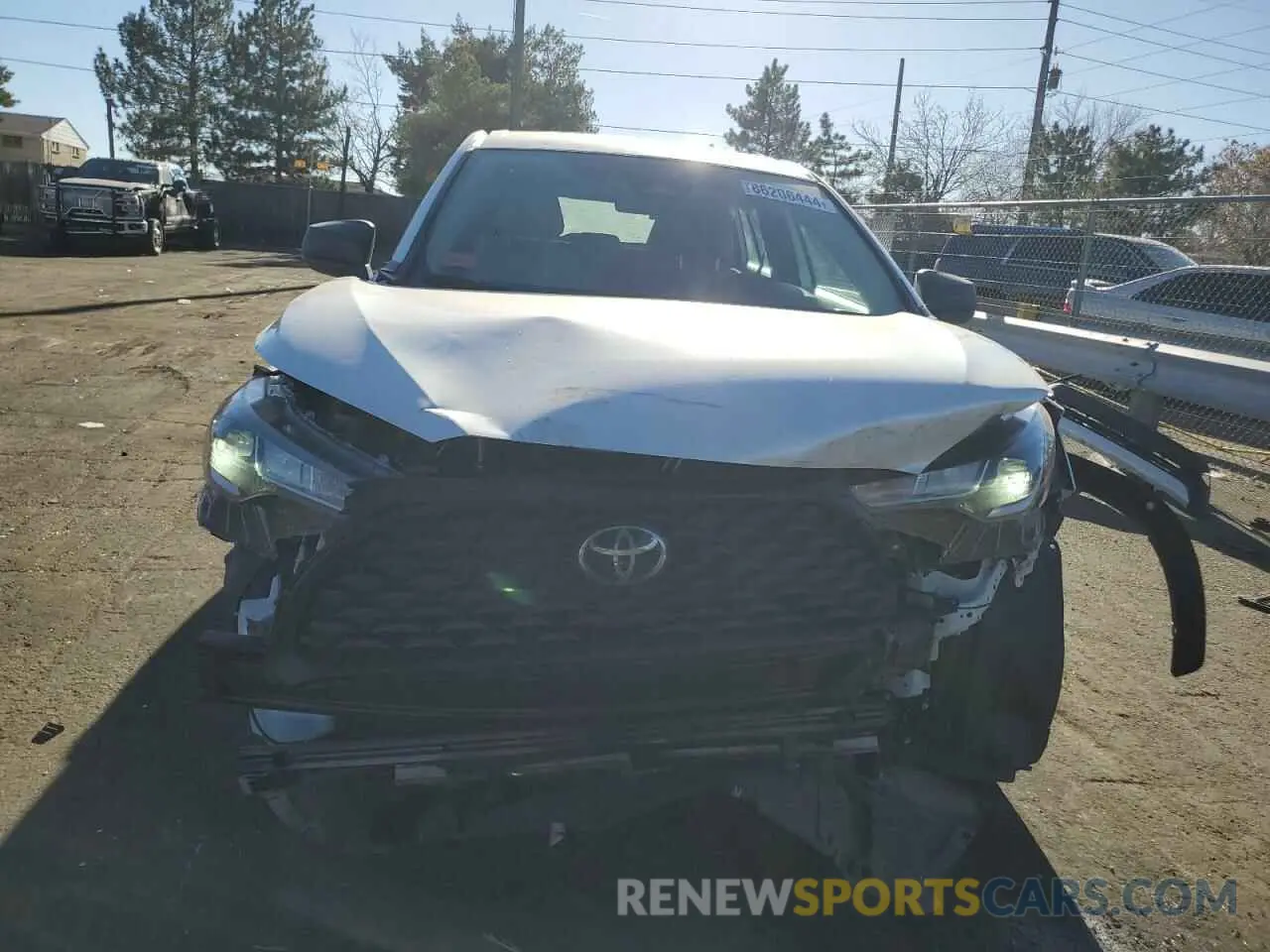 5 fotografías del automóvil dañado 7MUAAAAG8PV042125 TOYOTA COROLLA CR 2023
