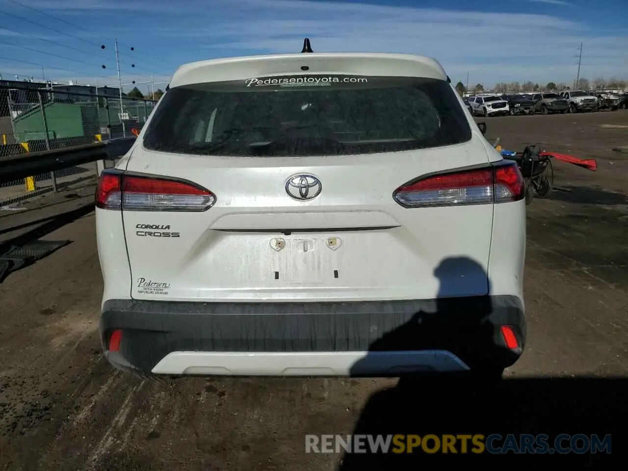 6 fotografías del automóvil dañado 7MUAAAAG8PV042125 TOYOTA COROLLA CR 2023