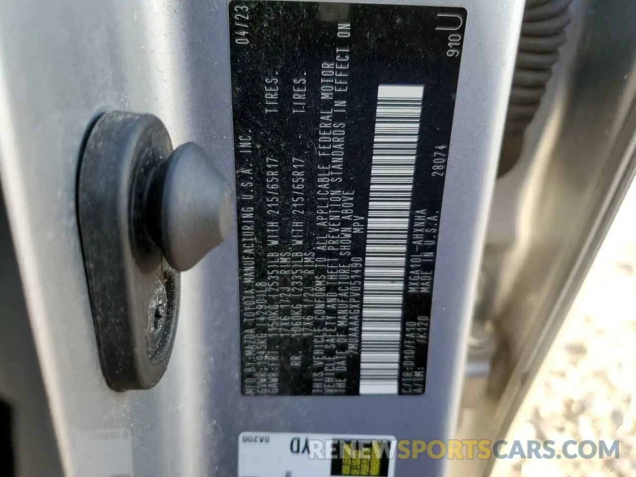 12 fotografías del automóvil dañado 7MUAAAAGXPV051490 TOYOTA COROLLA CR 2023