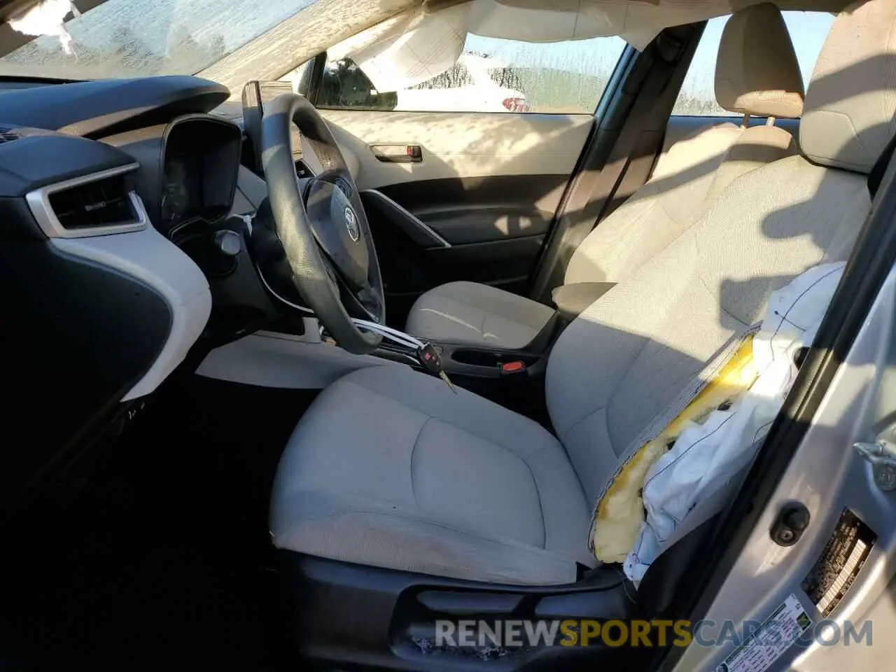 7 fotografías del automóvil dañado 7MUAAAAGXPV051490 TOYOTA COROLLA CR 2023
