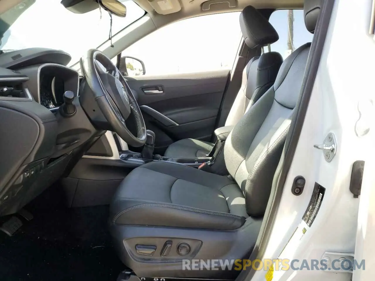 7 fotografías del automóvil dañado 7MUDAABG6PV053832 TOYOTA COROLLA CR 2023