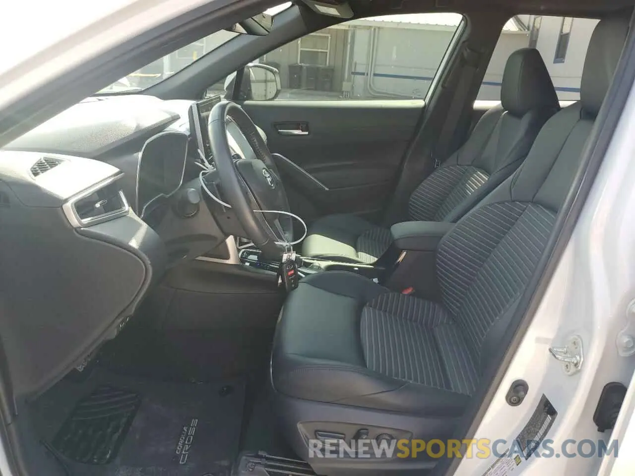 7 fotografías del automóvil dañado 7MUFBABG5PV008595 TOYOTA COROLLA CR 2023