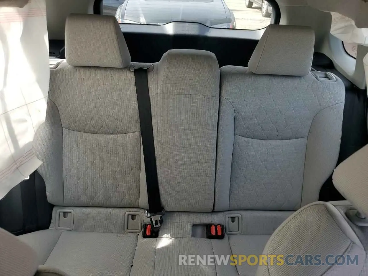 10 fotografías del automóvil dañado 7MUAAAAG2RV097110 TOYOTA COROLLA CR 2024
