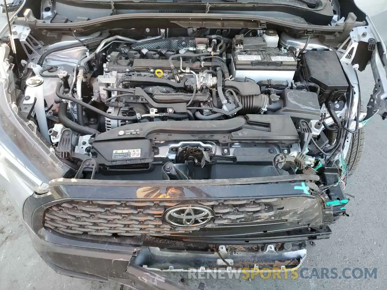 12 fotografías del automóvil dañado 7MUAAAAG2RV102760 TOYOTA COROLLA CR 2024