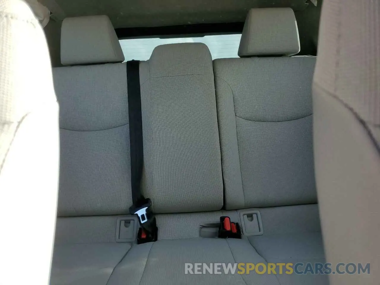 10 fotografías del automóvil dañado 7MUAAAAG5RV075683 TOYOTA COROLLA CR 2024